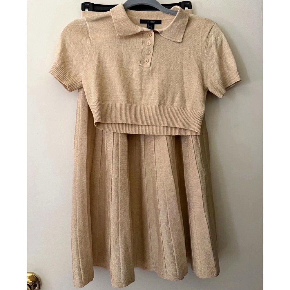 Forever 21 two piece set beige crop top and skirt S
